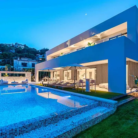 ヴィラ Gotmar Is A Modern *