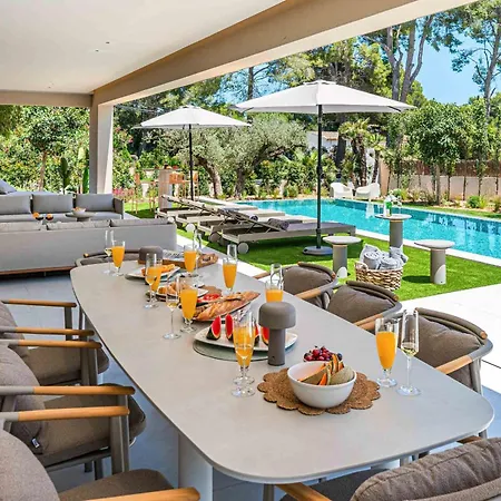 Gotmar Is A Modern ヴィラ