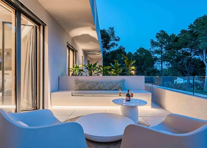 Gotmar Is A Modern Villa