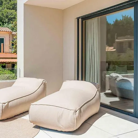 Gotmar Is A Modern *